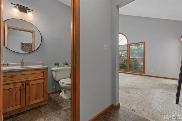 $529,000 | 8 Deer Hollow Lane, Litchfield, IL 62056