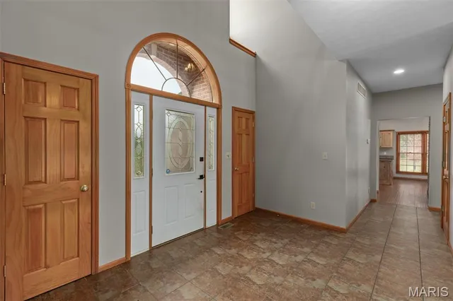 $529,000 | 8 Deer Hollow Lane, Litchfield, IL 62056