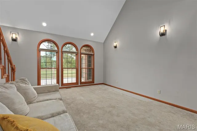 $529,000 | 8 Deer Hollow Lane, Litchfield, IL 62056