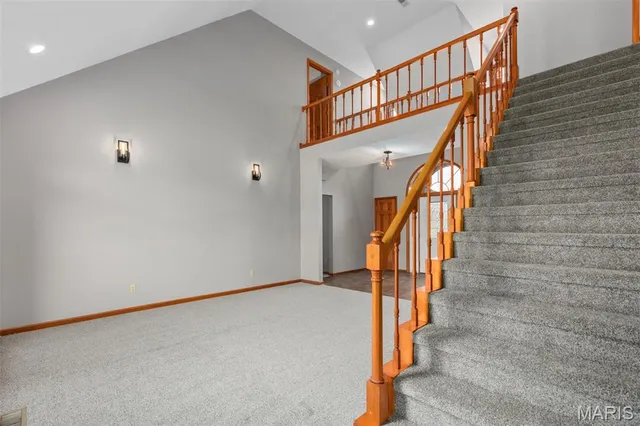 $529,000 | 8 Deer Hollow Lane, Litchfield, IL 62056