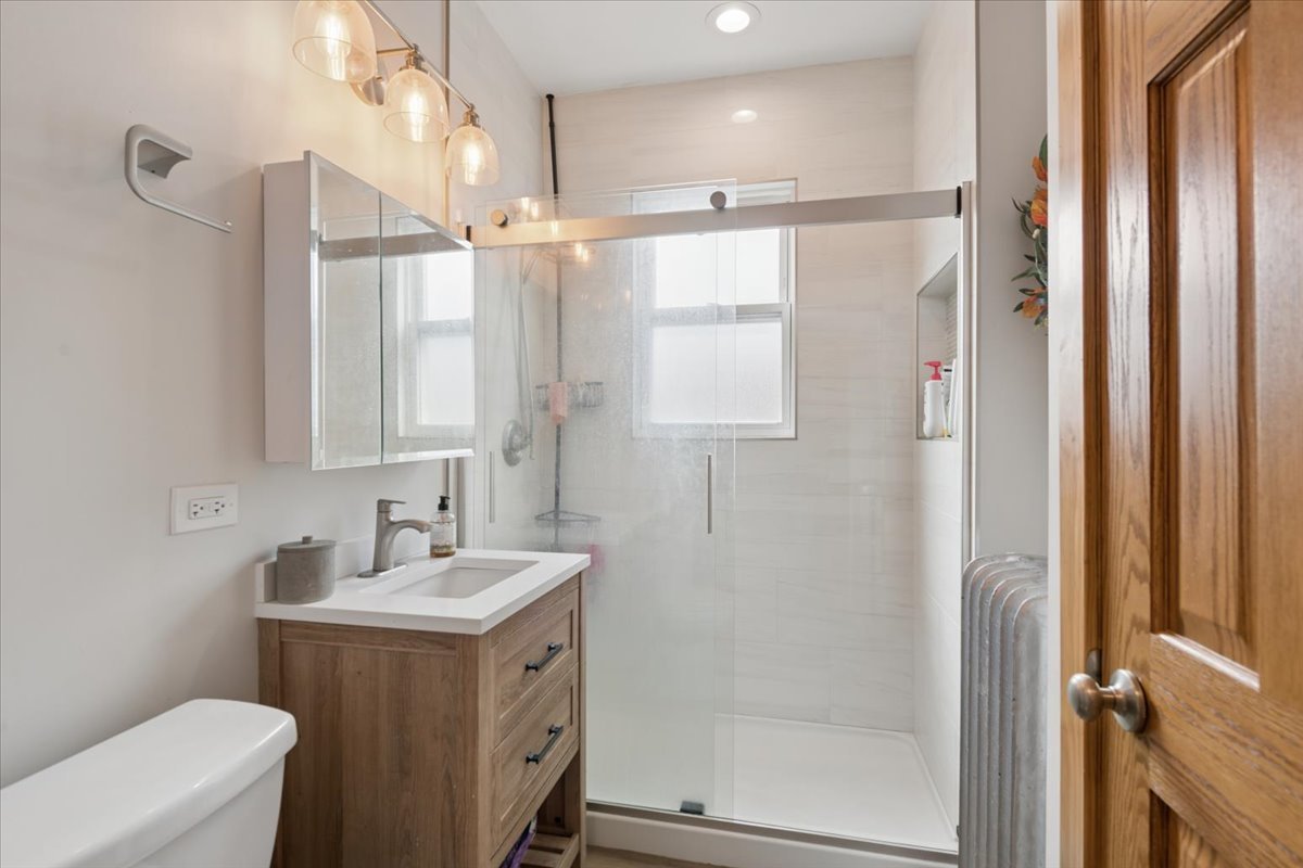 1341 Ridgeland Avenue, Unit 2 Berwyn, IL 60402 - Photo 8 of 14