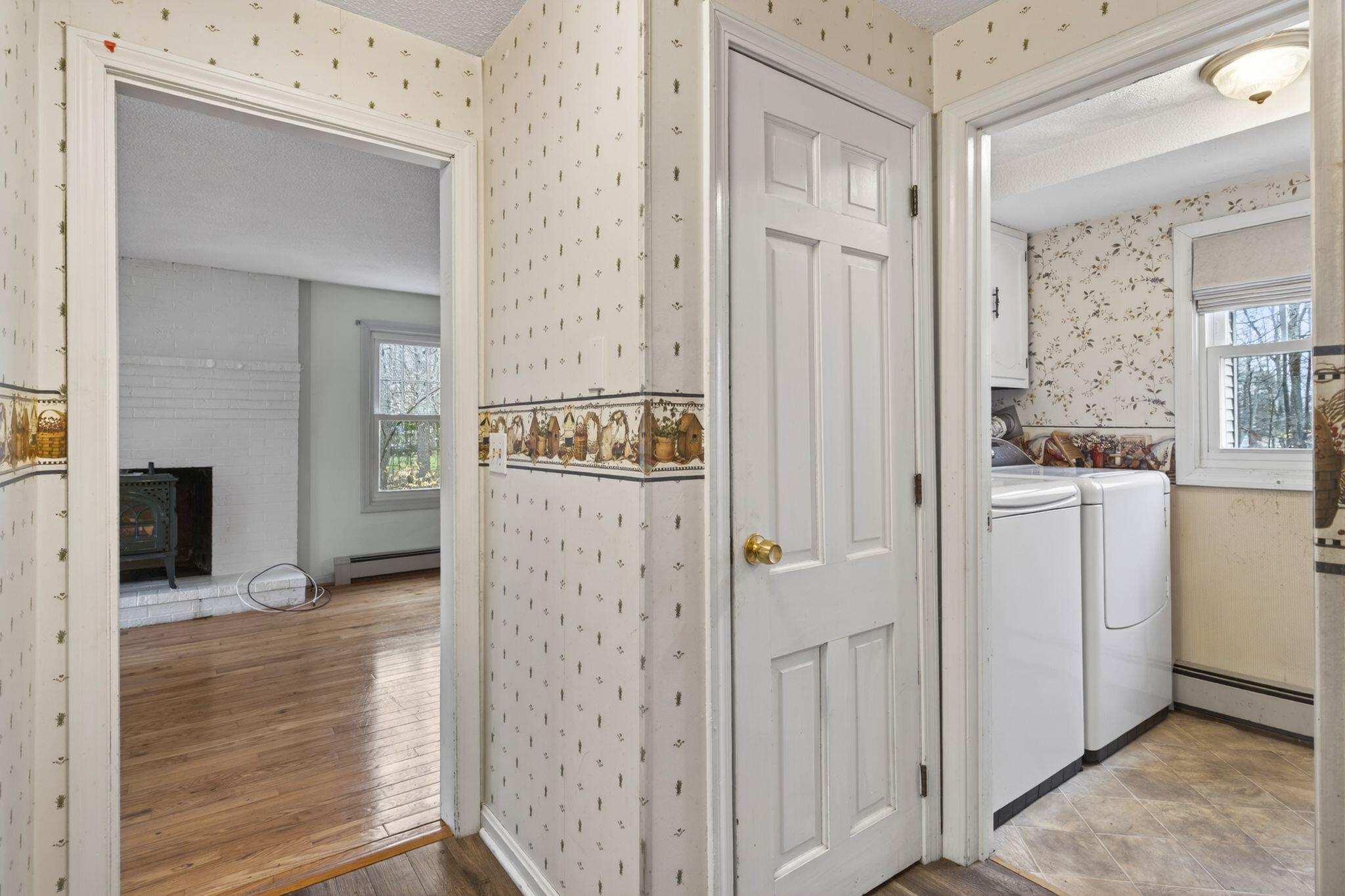 11 Gloria Street Gorham, ME 04038 - Photo 16 of 44 11_Gloria_St_031