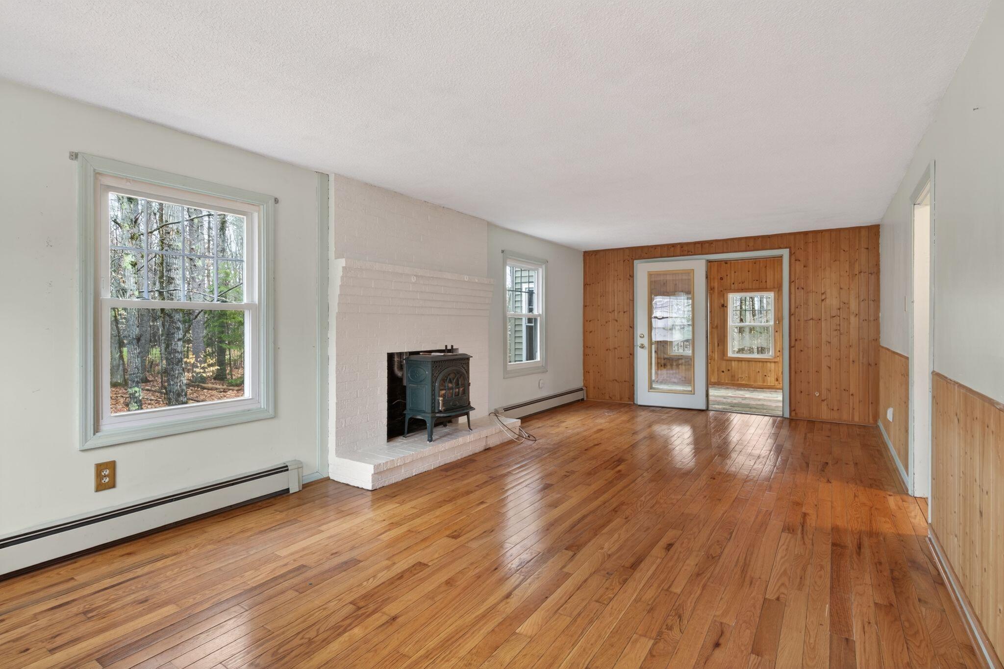 11 Gloria Street Gorham, ME 04038 - Photo 21 of 44 11_Gloria_St_013