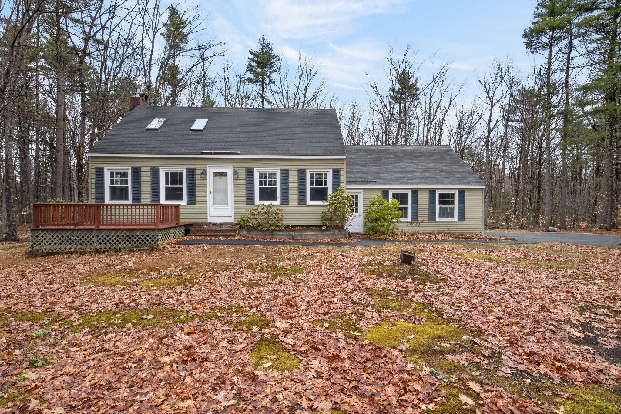 11 Gloria Street Gorham, ME 04038 - Photo 3 of 44 11_Gloria_St_004
