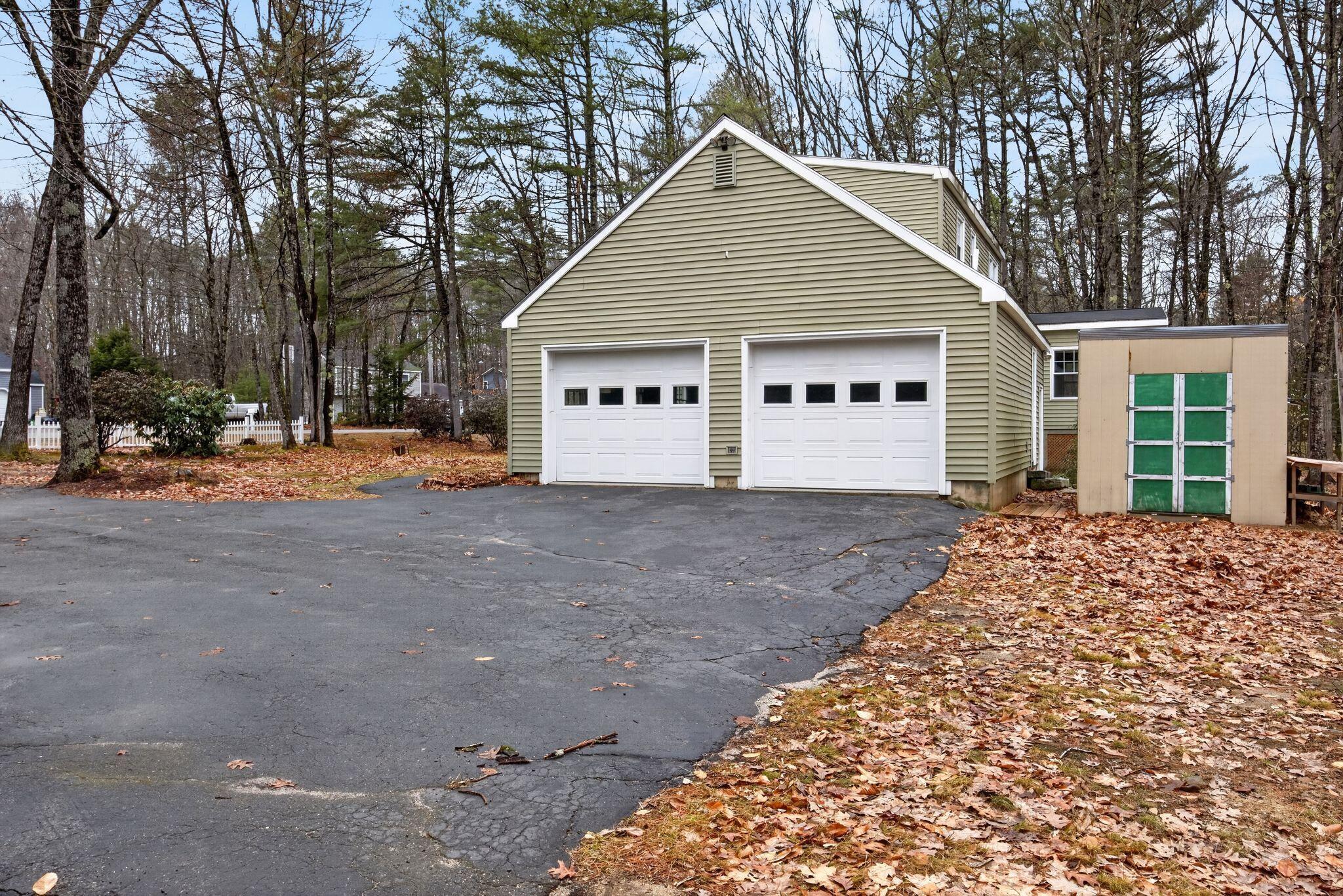 11 Gloria Street Gorham, ME 04038 - Photo 5 of 44 11_Gloria_St_115