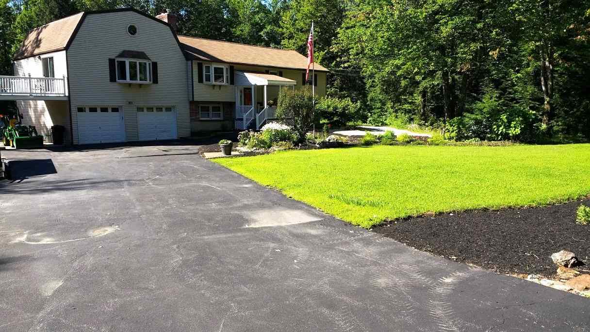 780 North Road Candia, NH 03034 - Photo 7 of 38