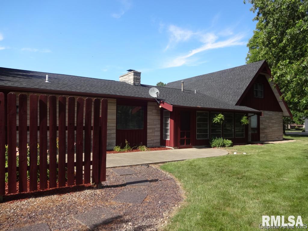 5480 West Divernon Road Auburn, IL 62615 - Photo 5 of 33