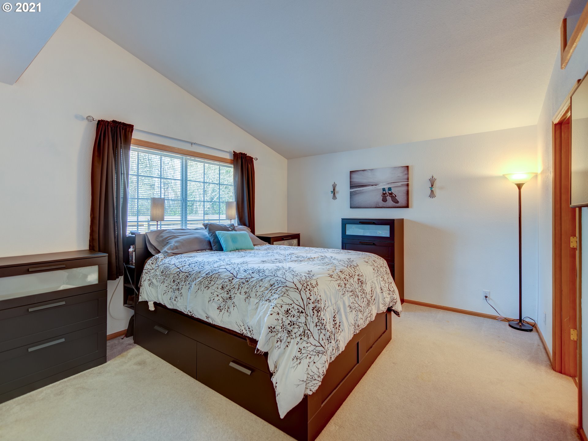 1810 Labona Drive Eugene, OR 97404 - Photo 21 of 30