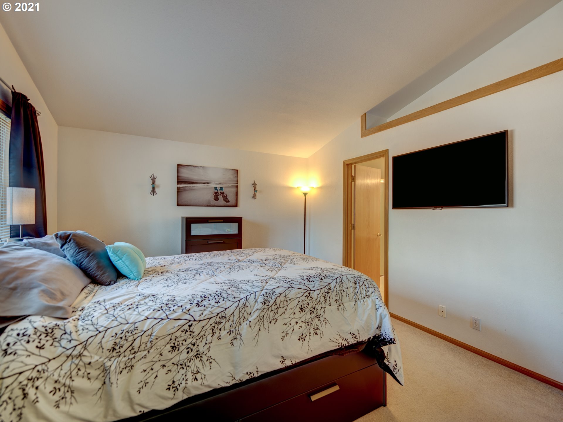 1810 Labona Drive Eugene, OR 97404 - Photo 22 of 30