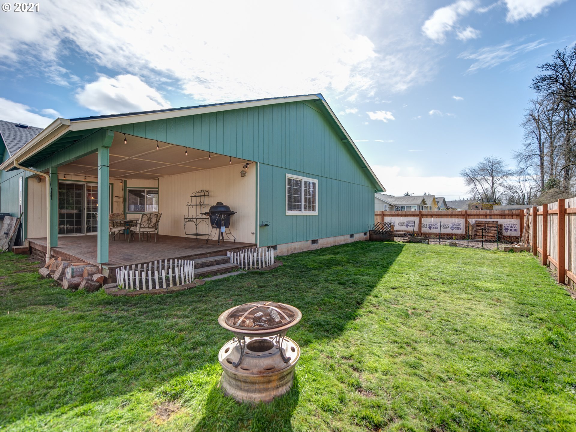 1810 Labona Drive Eugene, OR 97404 - Photo 29 of 30