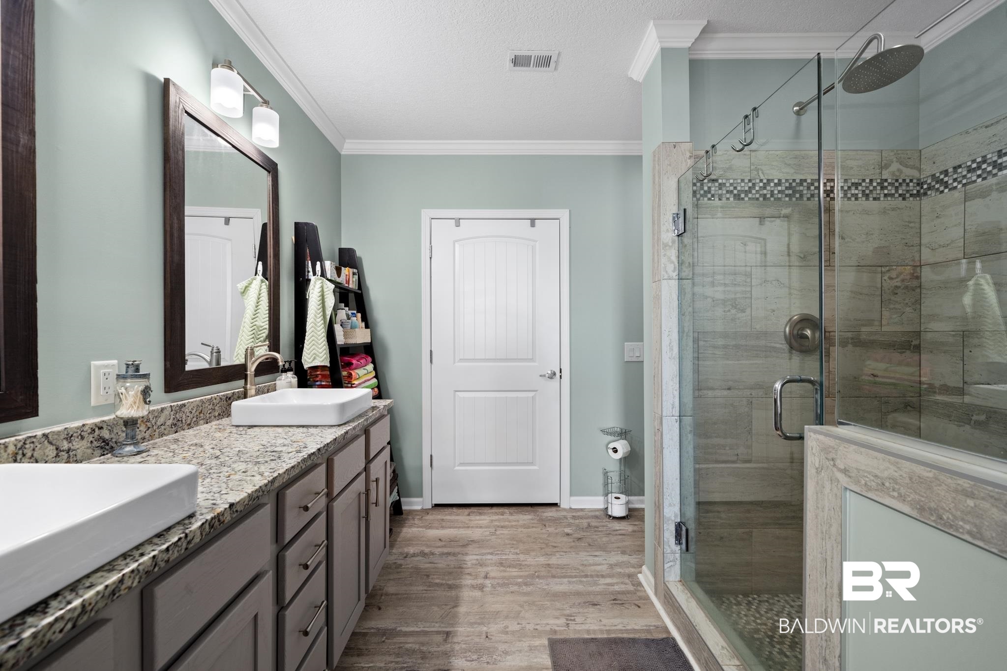 2400 Choctaw Road Gulf Shores, AL 36542 - Photo 17 of 23 Primary Bath