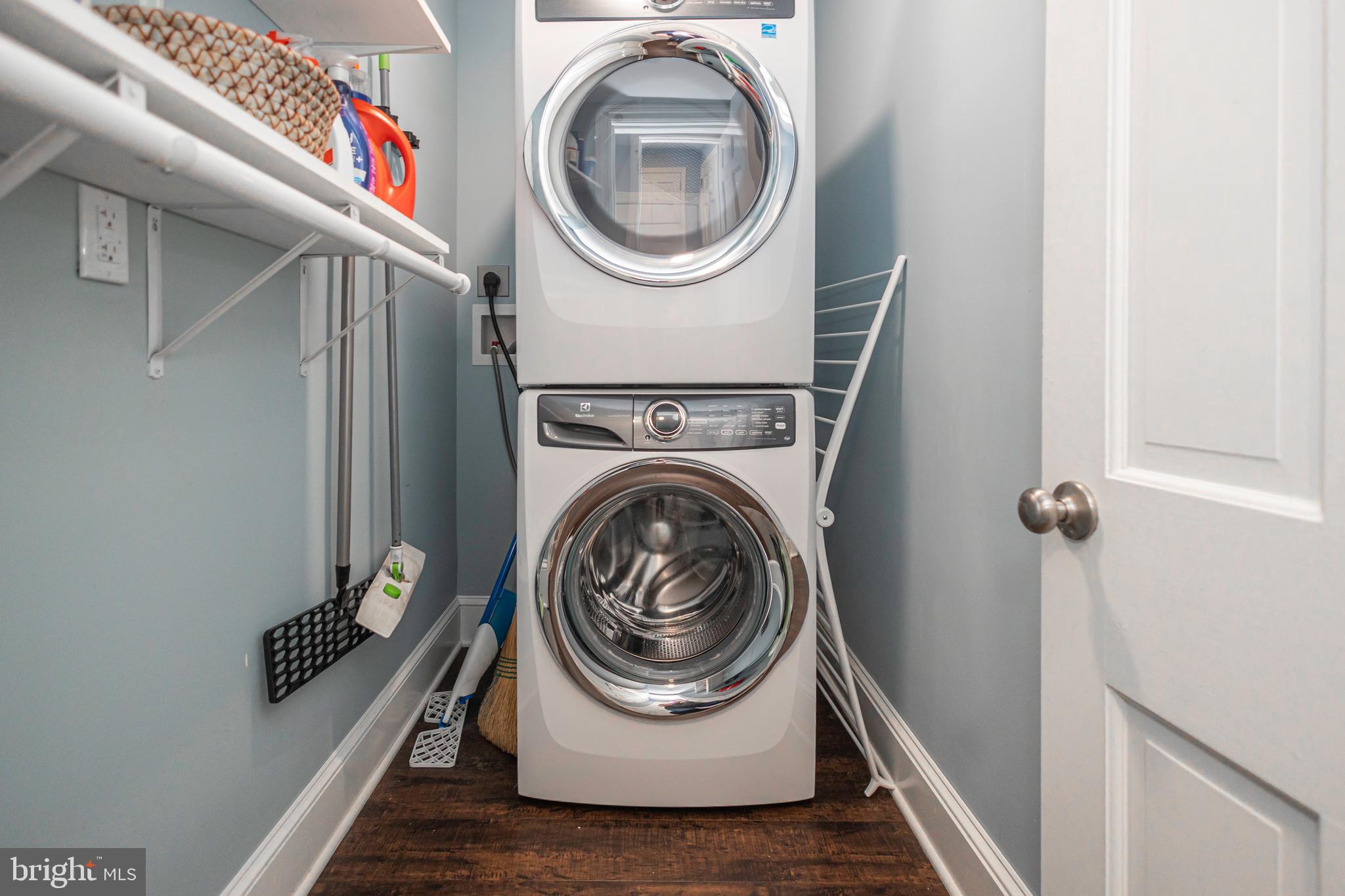 7 Colonial Ridge Drive Yardley, PA 19067 - Photo 33 of 68 Main floor laundry