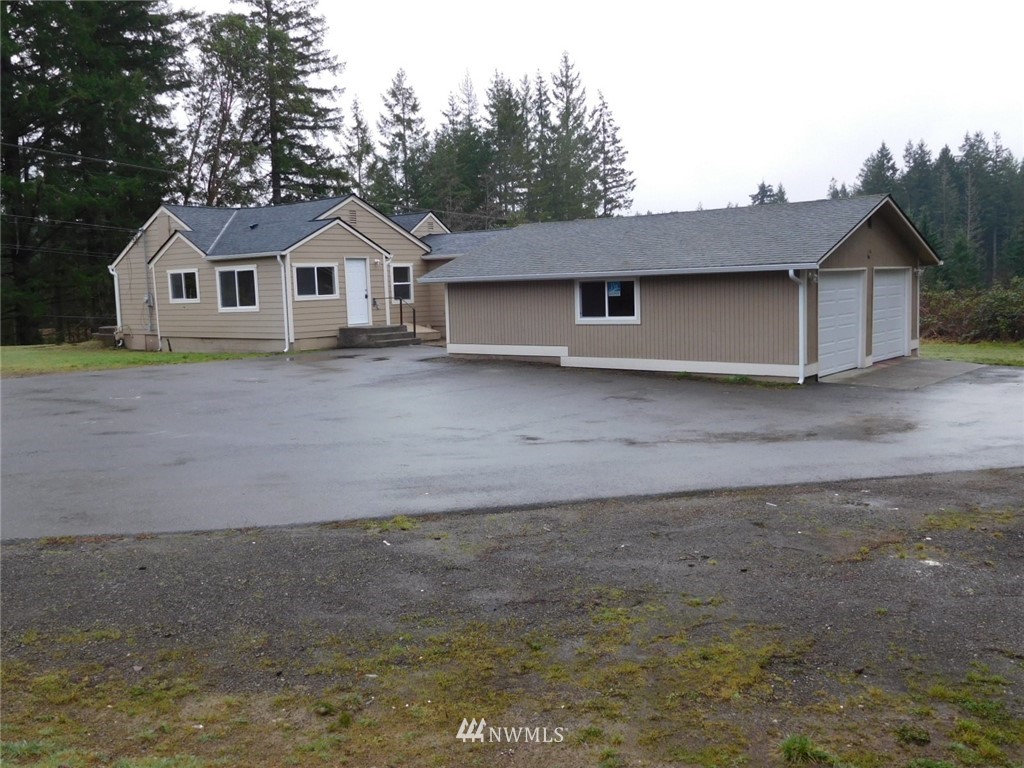 4618 Sunnyslope Road Southwest Port Orchard, WA 98367 - Photo 1 of 22 Gallery Image 1