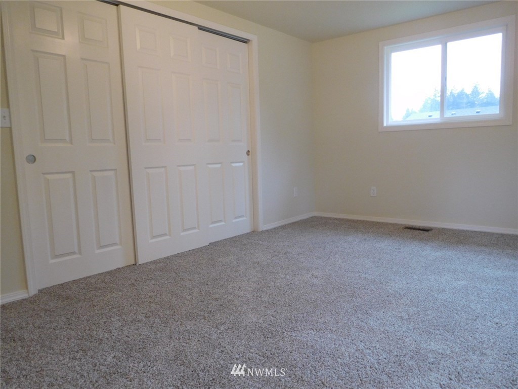 4618 Sunnyslope Road Southwest Port Orchard, WA 98367 - Photo 17 of 22 Gallery Image 17
