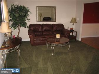 13053 Townsend Road, Unit J5 Philadelphia, PA 19154 - Photo 2 of 10 Living Room