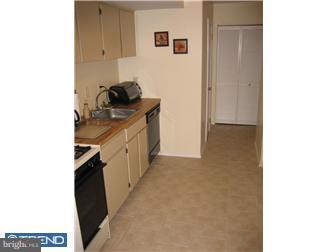 13053 Townsend Road, Unit J5 Philadelphia, PA 19154 - Photo 5 of 10 Kitchen