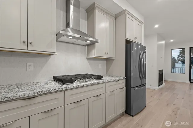 $925,000 | 14804 40th Avenue West, Unit 1, Lynnwood, WA 98087