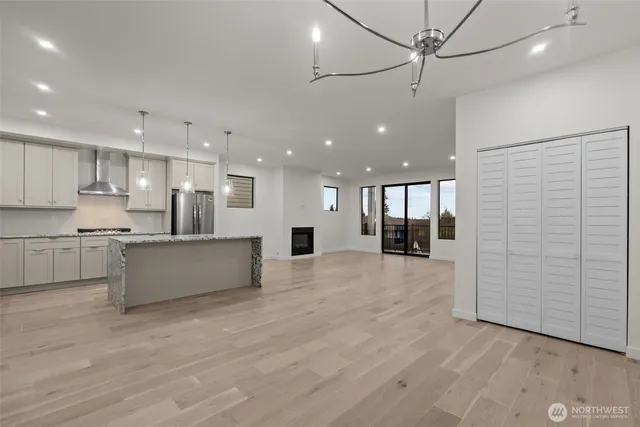 $925,000 | 14804 40th Avenue West, Unit 1, Lynnwood, WA 98087