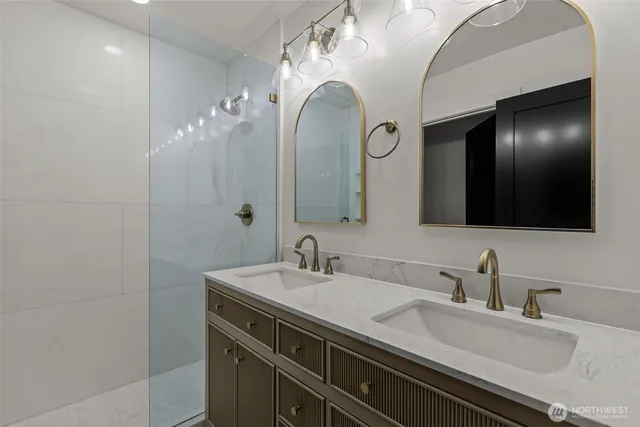 $925,000 | 14804 40th Avenue West, Unit 1, Lynnwood, WA 98087