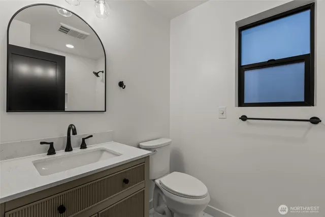 $925,000 | 14804 40th Avenue West, Unit 1, Lynnwood, WA 98087