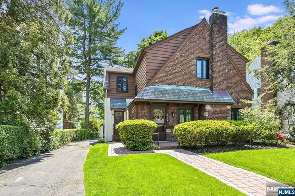$779,000 | 246 Cambridge Avenue, Englewood, NJ 07631