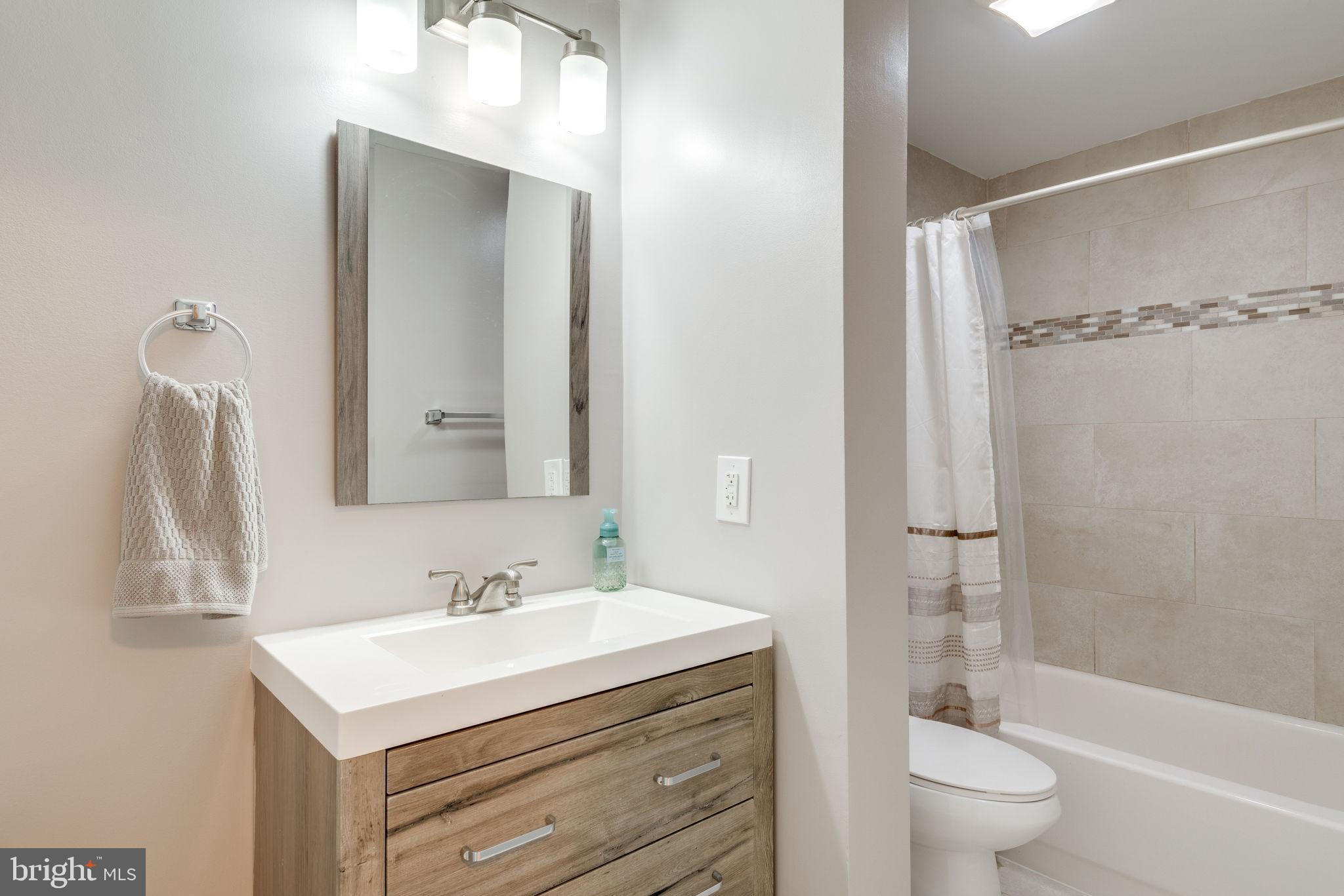 11815 Coopers Court Reston, VA 20191 - Photo 19 of 25 Beautiful Lower Level Bathroom