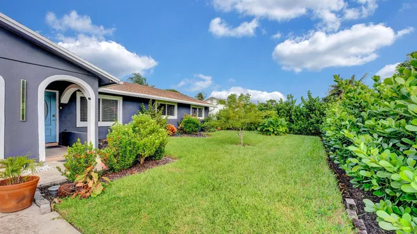 $5,000 | 2941 Angler Drive, Delray Beach, FL 33445