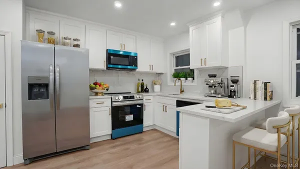 $699,000 | 3031 Edson Avenue | Baychester