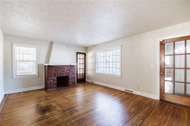 $199,900 | 1975 Titus Avenue, Irondequoit, NY 14622