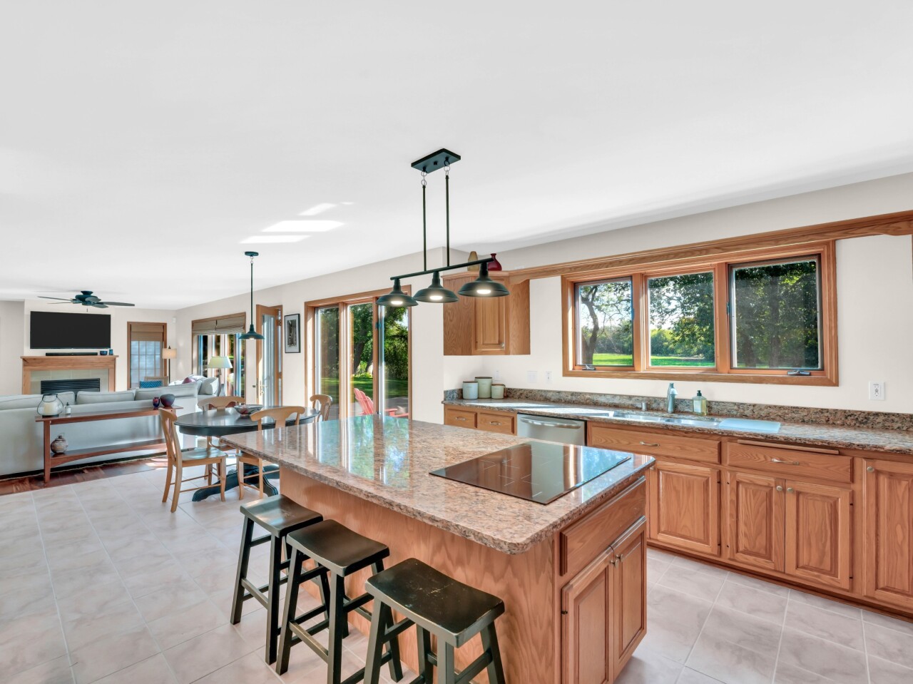 3703 Canada Goose Crossing Racine, WI 53403 - Photo 4 of 26 Kitchen