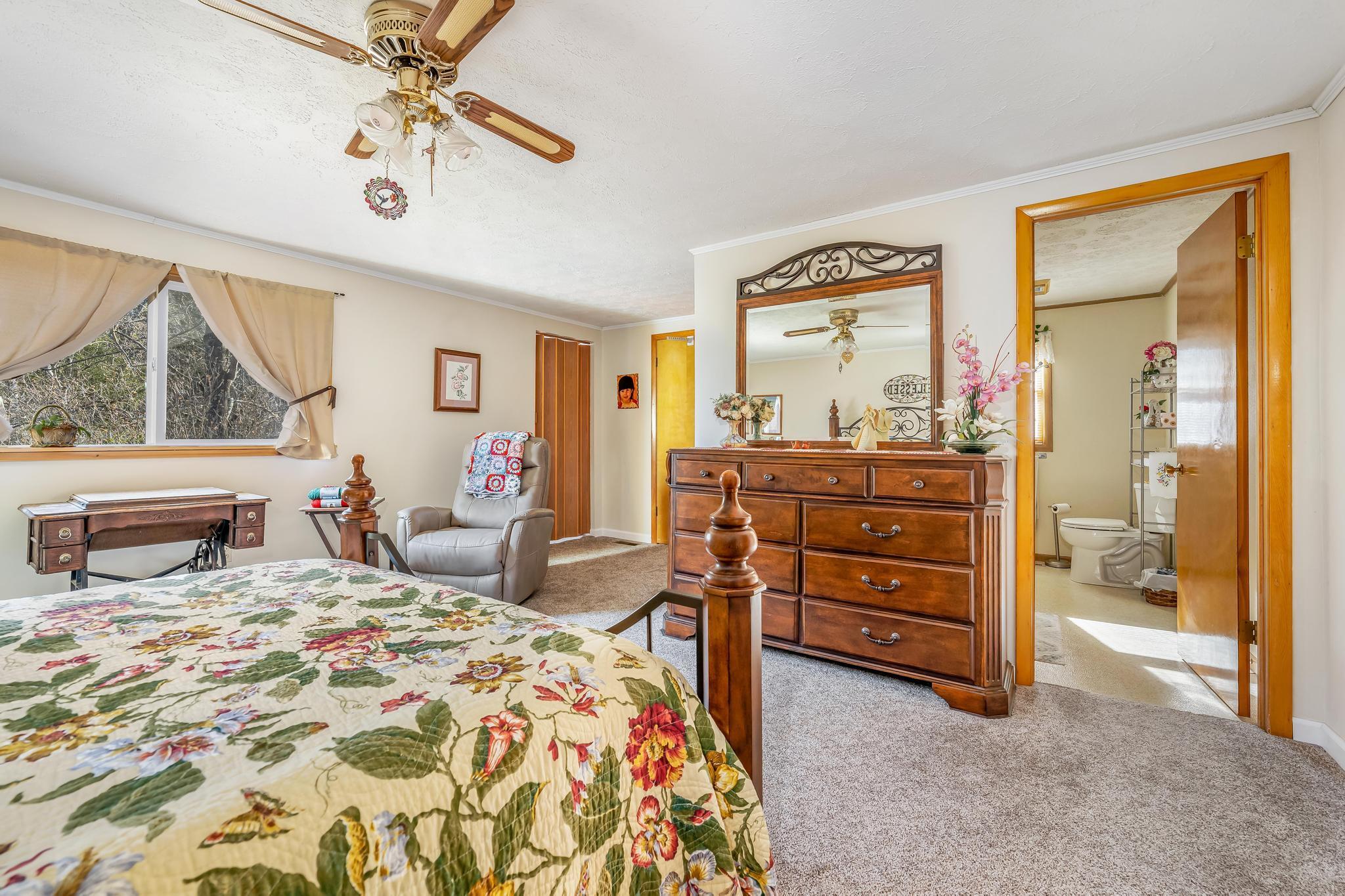155 Tweed Springs Road Greeneville, TN 37743 - Photo 24 of 48 Master Bedroom