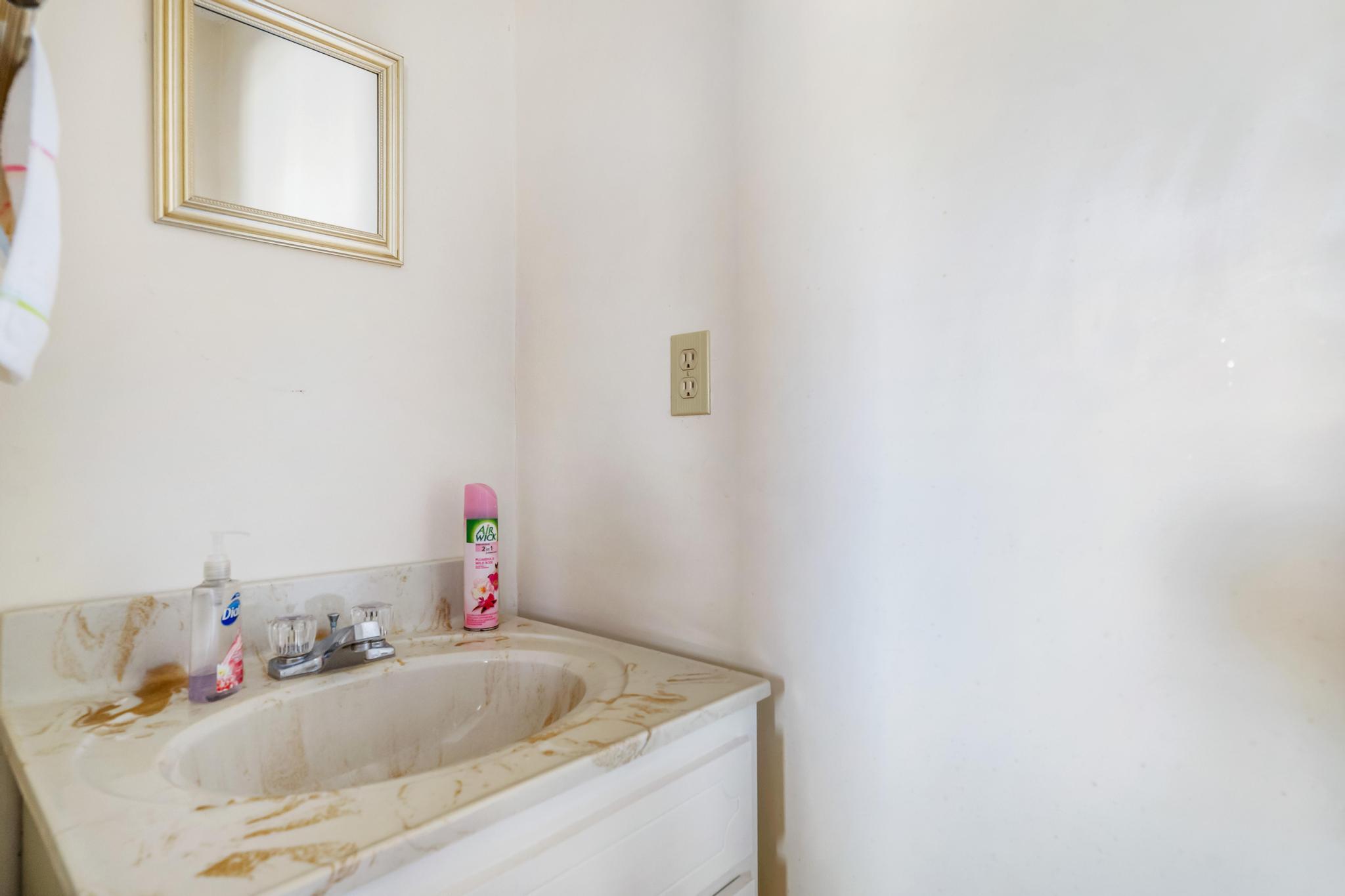 155 Tweed Springs Road Greeneville, TN 37743 - Photo 29 of 48 Half Bath