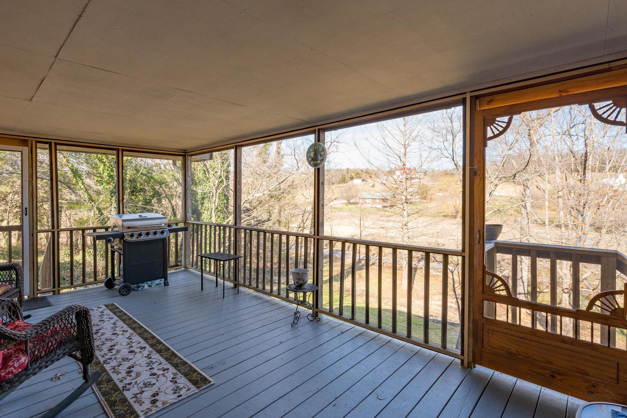 155 Tweed Springs Road Greeneville, TN 37743 - Photo 36 of 48 Front Porch