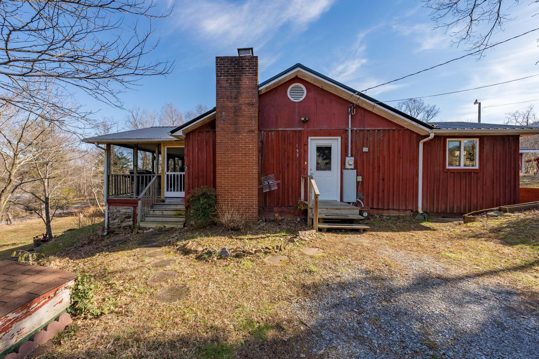 155 Tweed Springs Road Greeneville, TN 37743 - Photo 5 of 48 Main Entrance