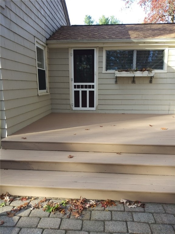 4 Ray Street Coventry, RI 02816 - Photo 21 of 30