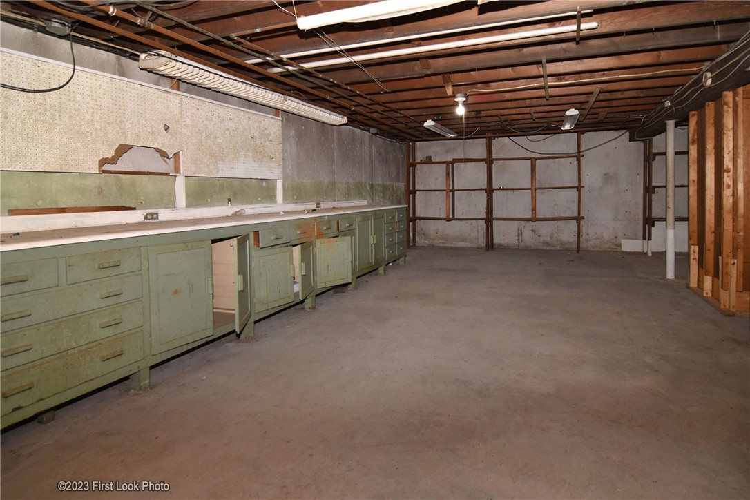 4 Ray Street Coventry, RI 02816 - Photo 28 of 30