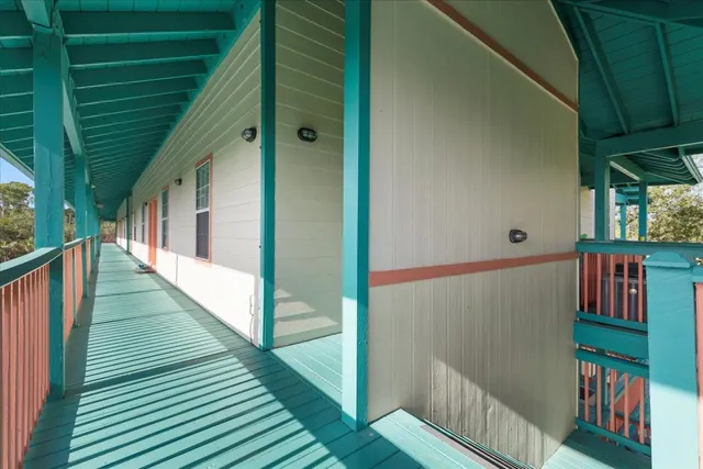 $170,000 | 15 1st Street West, Unit 207, Steinhatchee, FL 32359