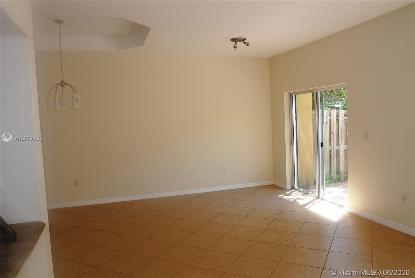 Vizcaya Miramar, FL 33027 - Photo 12 of 24