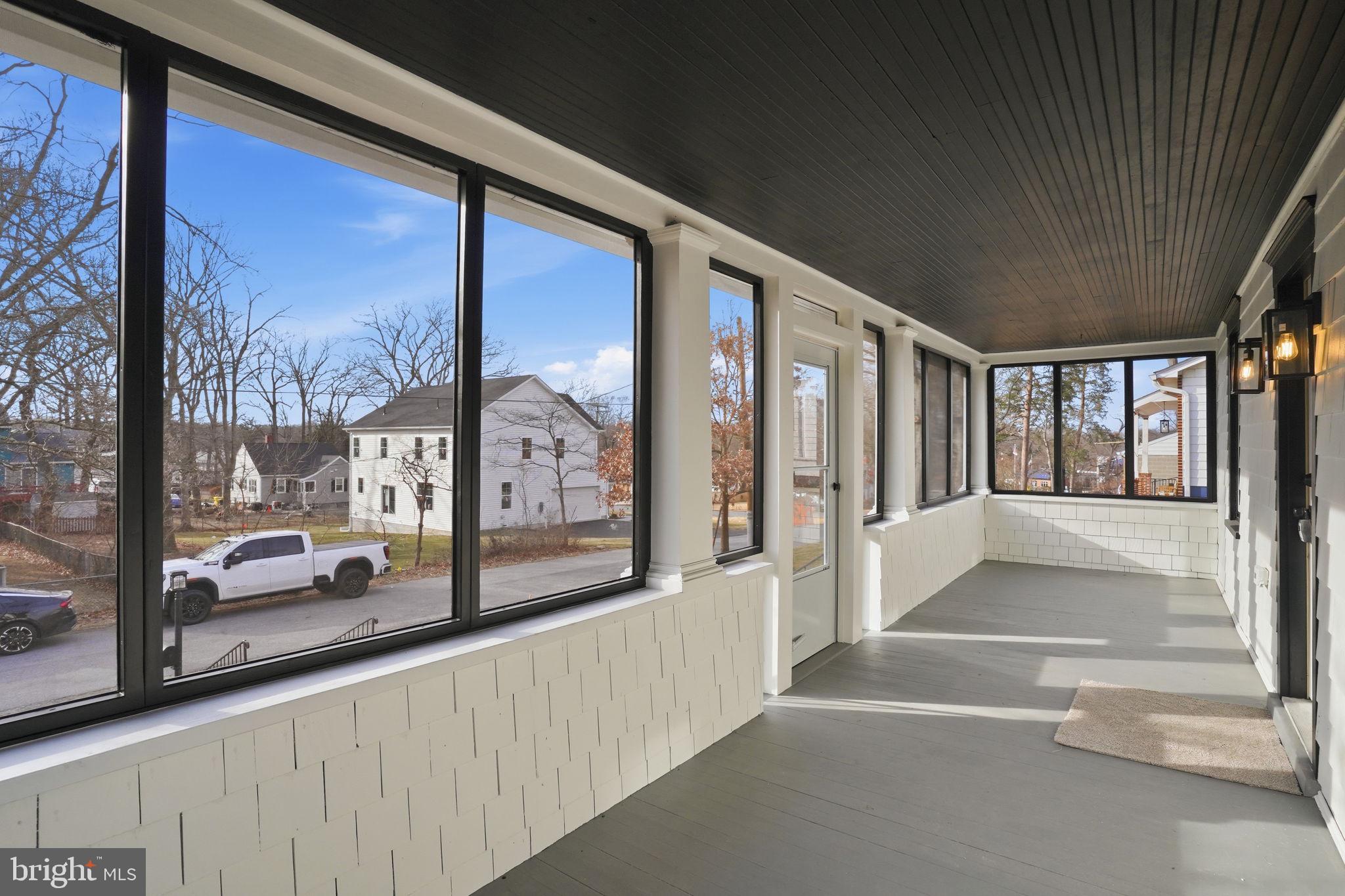 105 Maple Avenue Pasadena, MD 21122 - Photo 4 of 24