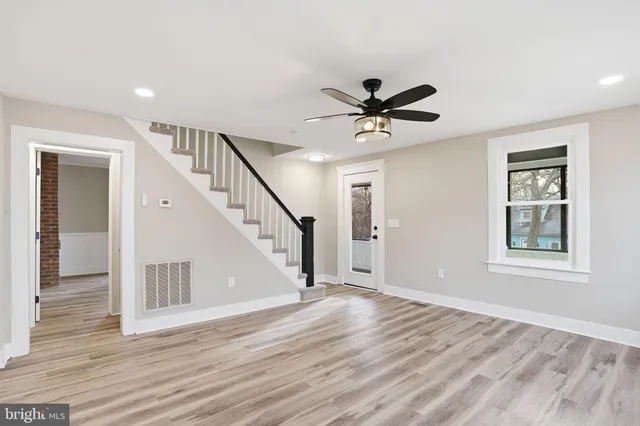 $550,000 | 105 Maple Avenue, Pasadena, MD 21122