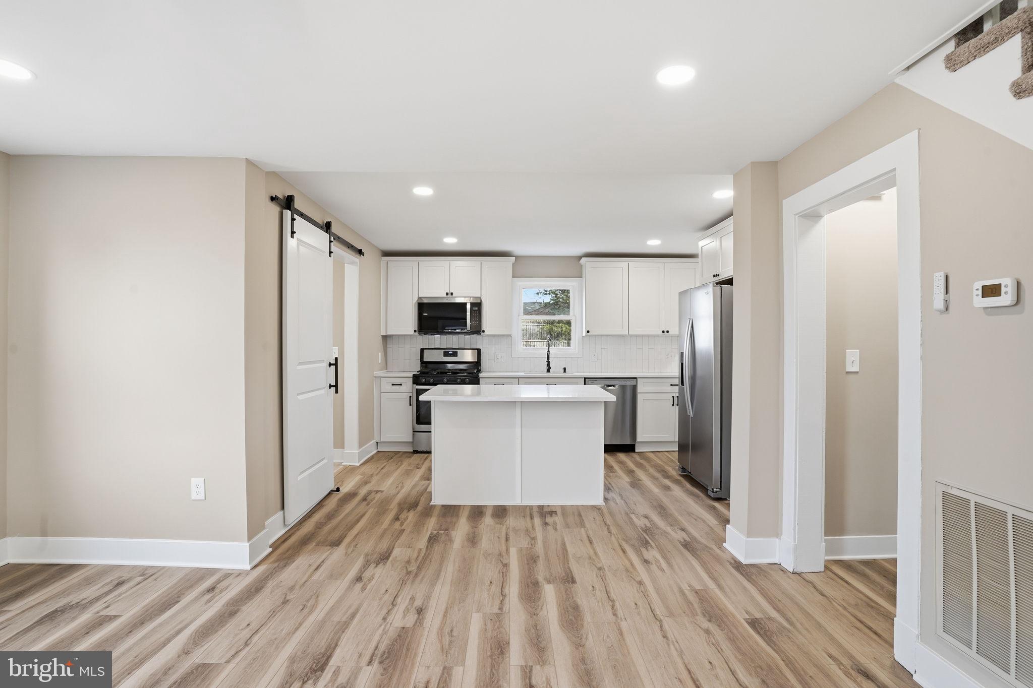 105 Maple Avenue Pasadena, MD 21122 - Photo 9 of 24