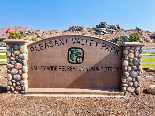 a view of a sign board