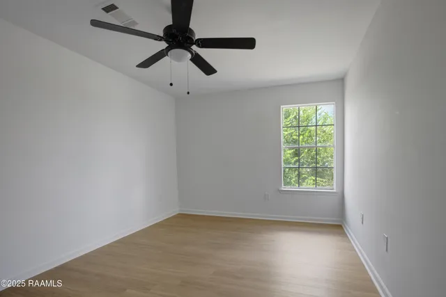 $1,325 | 109 Courtney Drive, Duson, LA 70529