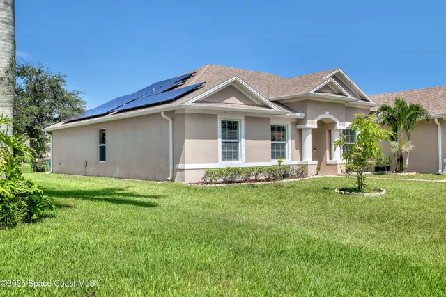$448,900 | 1121 Morgan Circle Northeast, Palm Bay, FL 32905