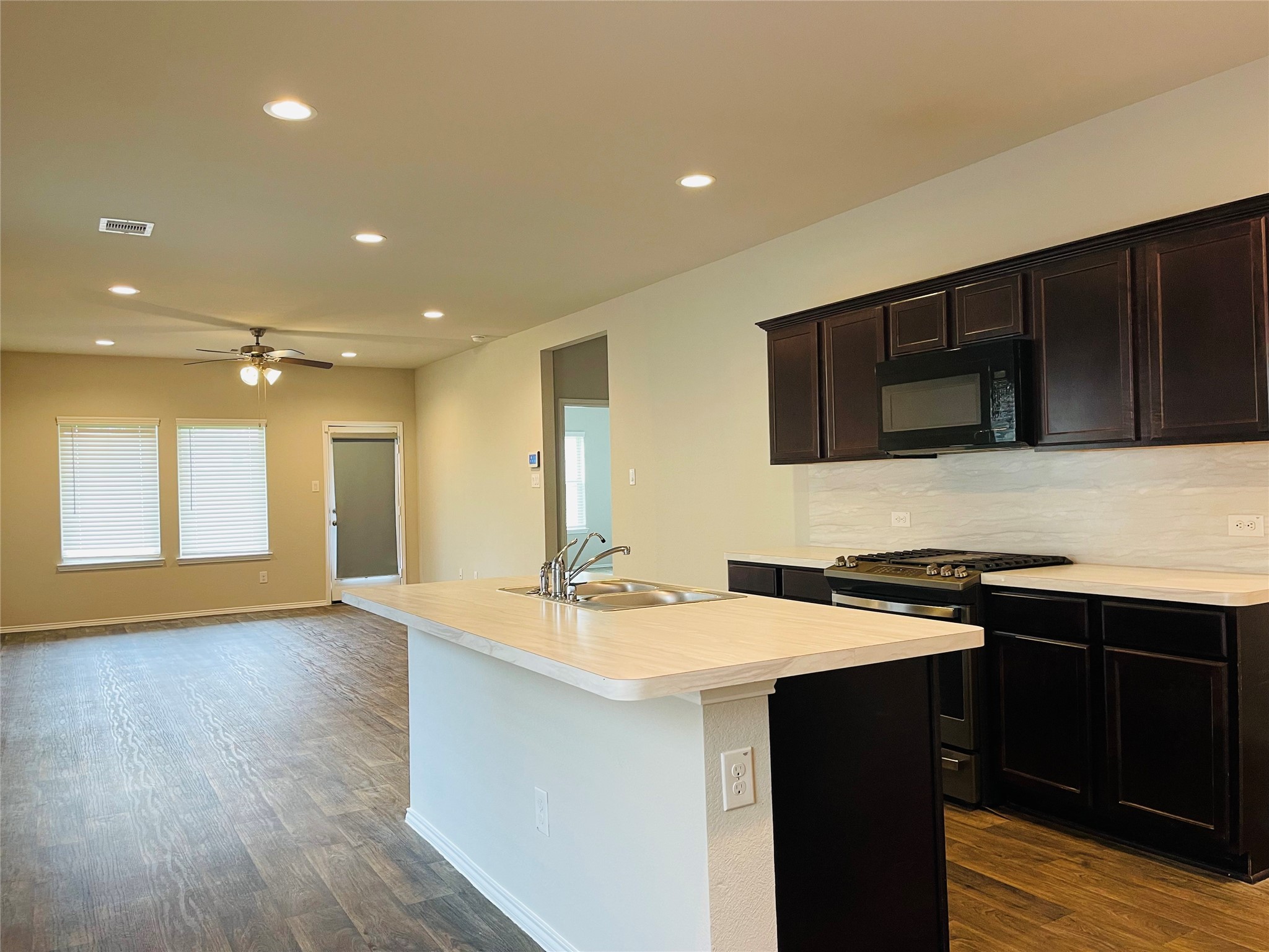 23318 Pelham Prairie Lane Spring, TX 77373 - Photo 5 of 25