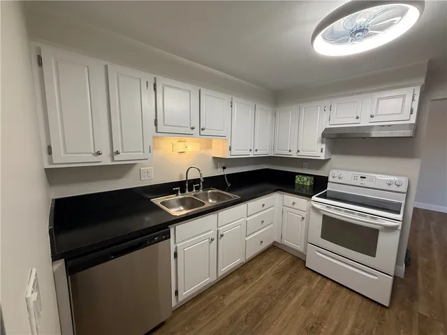 $1,800 | 510 Child Street, Unit 311A, Warren, RI 02885