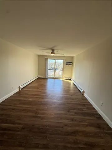 $1,800 | 510 Child Street, Unit 311A, Warren, RI 02885