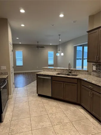 $3,195 | 5810 Christiansen Court, Lakeland, FL 33812