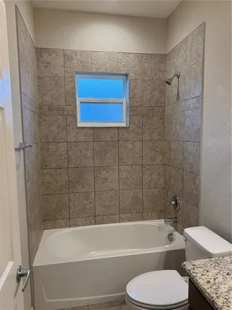 $3,195 | 5810 Christiansen Court, Lakeland, FL 33812