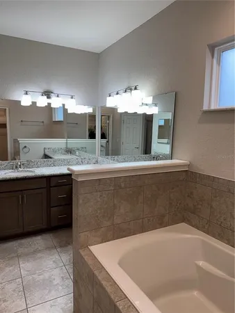 $3,195 | 5810 Christiansen Court, Lakeland, FL 33812